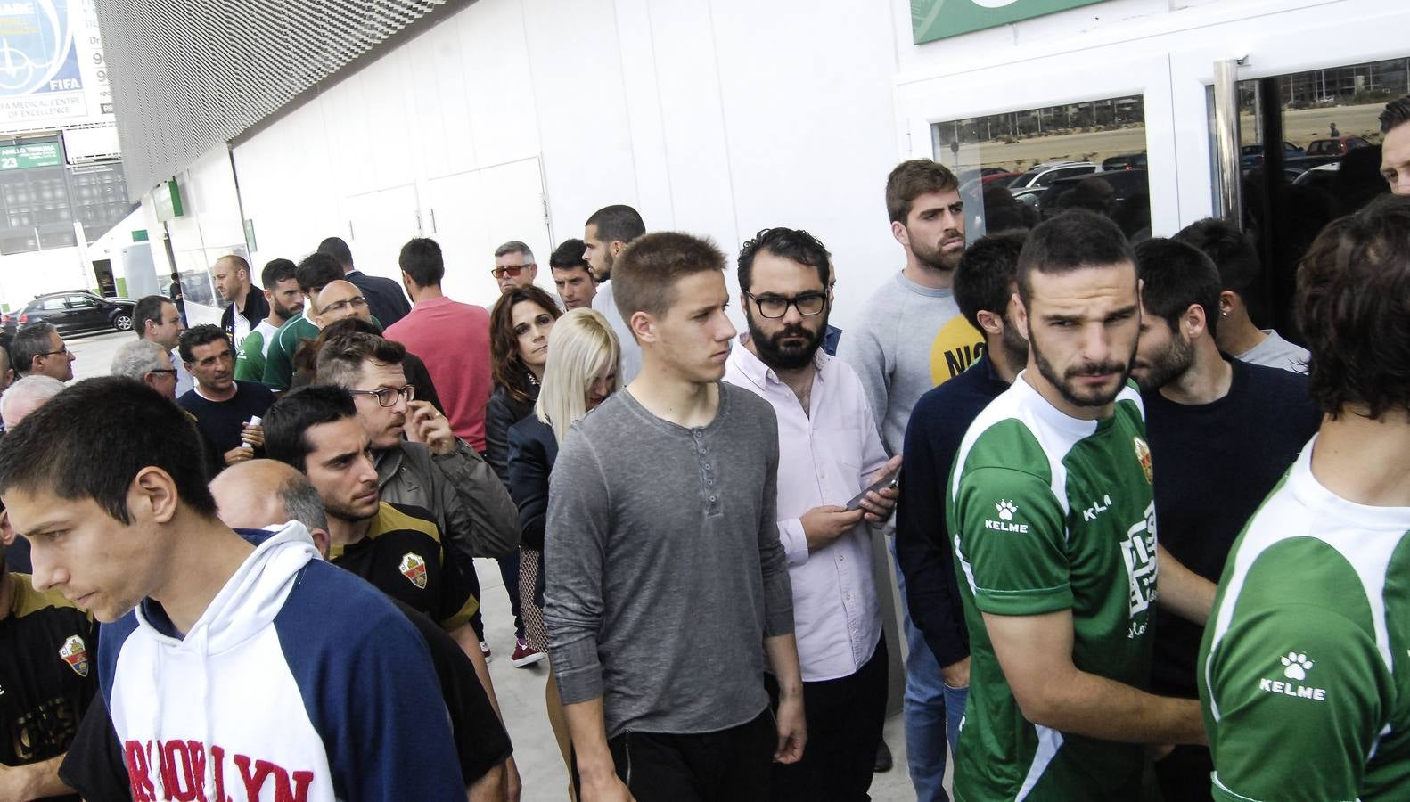 Los empleados del Elche se plantan