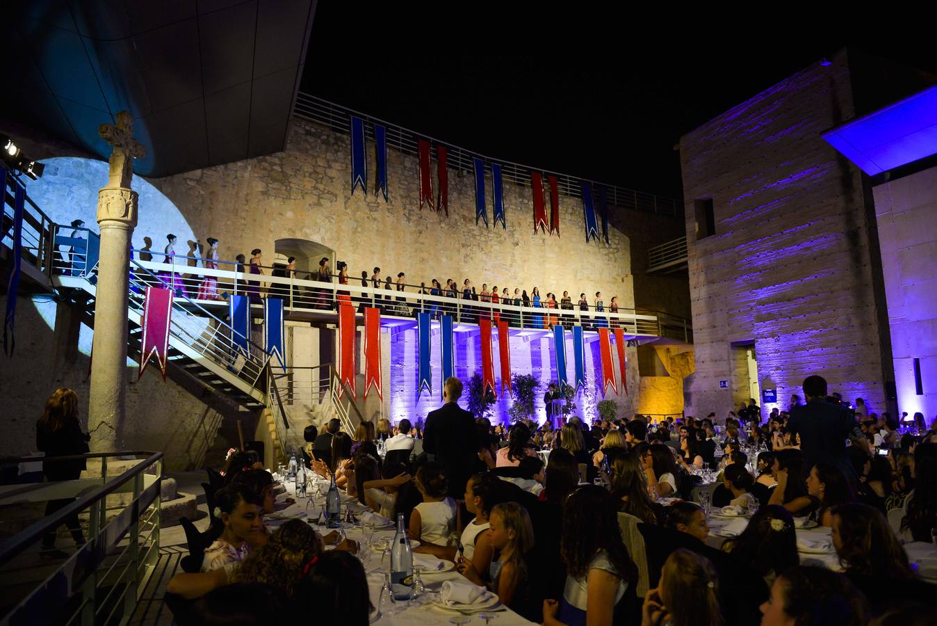 Cena de gala de las candidatas a Reina y Damas de las Fiestas de Elche