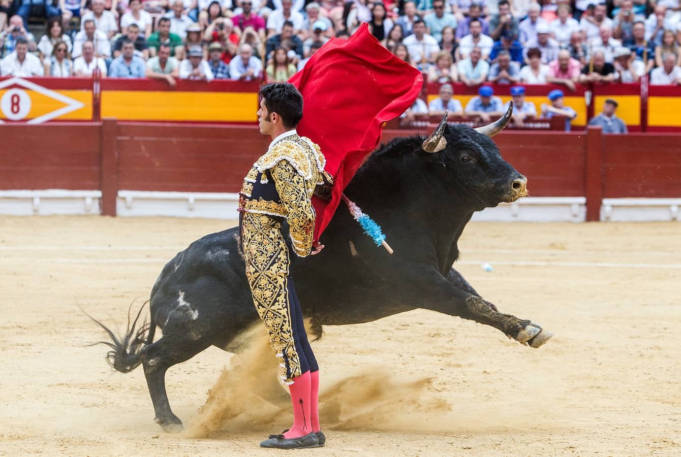 El Juli y Talavante abren la Puerta Grande