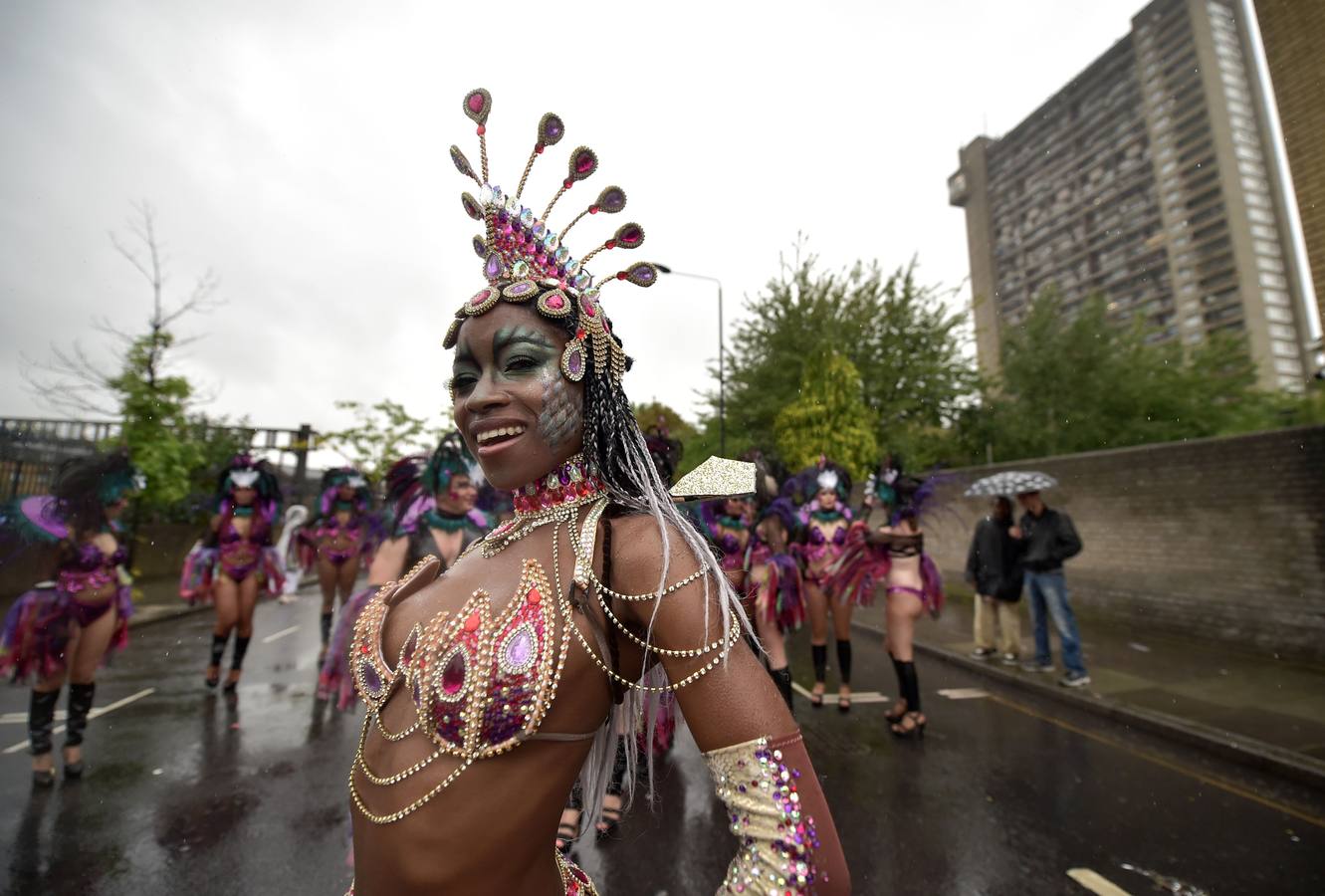 Las plumas y la purpurina toman Londres