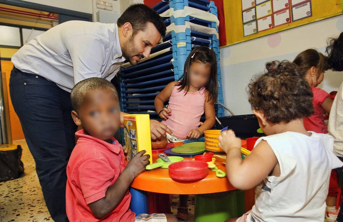 El conseller de Educación visita el colegio Emilio Varela