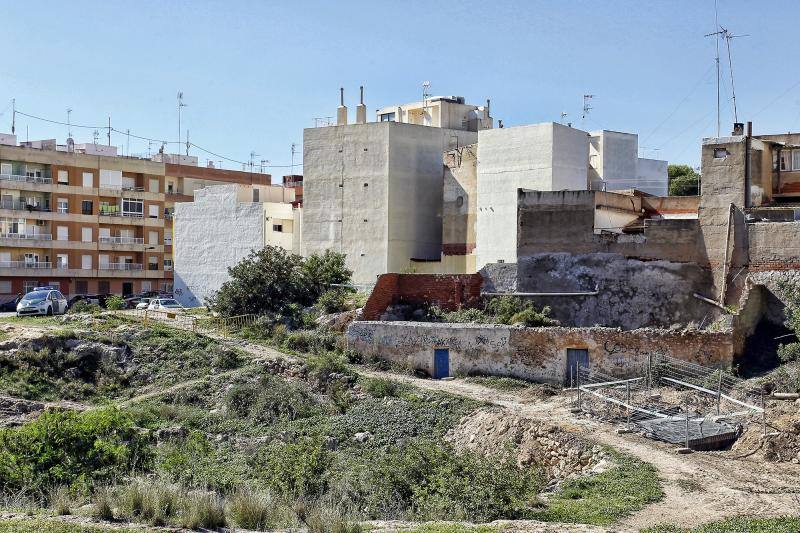 Continúan buscando el cuerpo de la joven desaparecida en Santa Pola