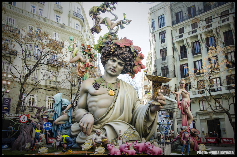 Un paseo por las fallas de especial
