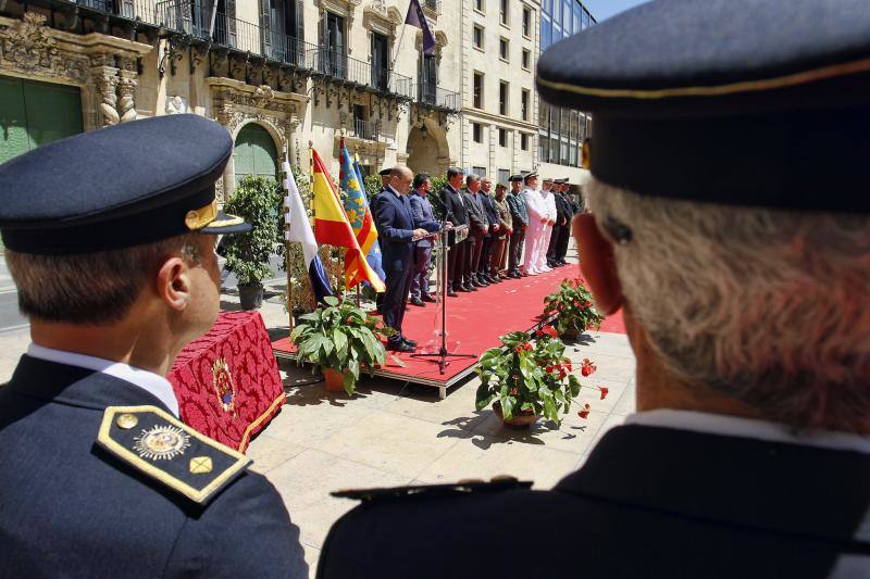 Acto conmemorativo del Día de la Policía Local de Alicante