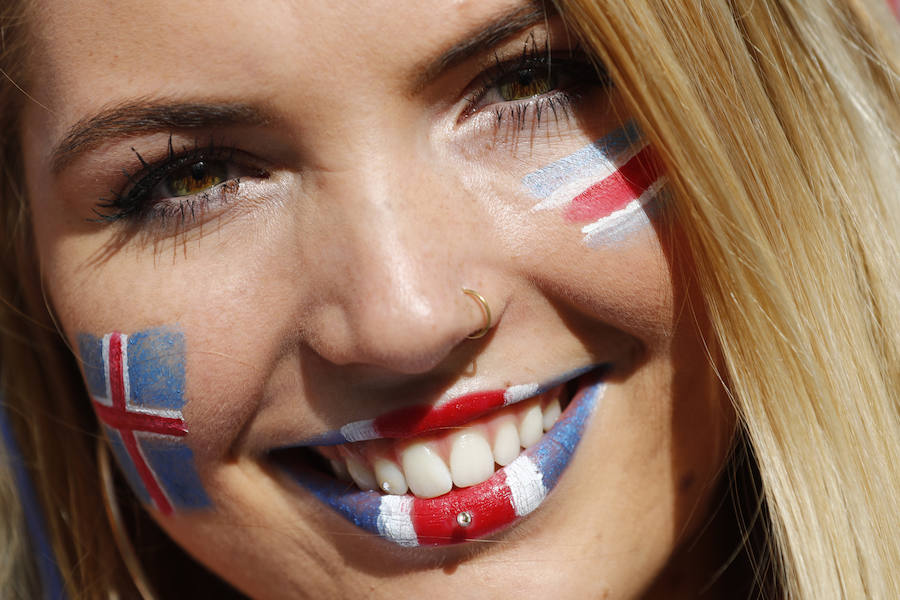 Las fotos de la afición de Portugal e Islandia