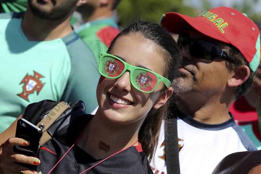 Las fotos de las aficiones de Portugal y Hungría
