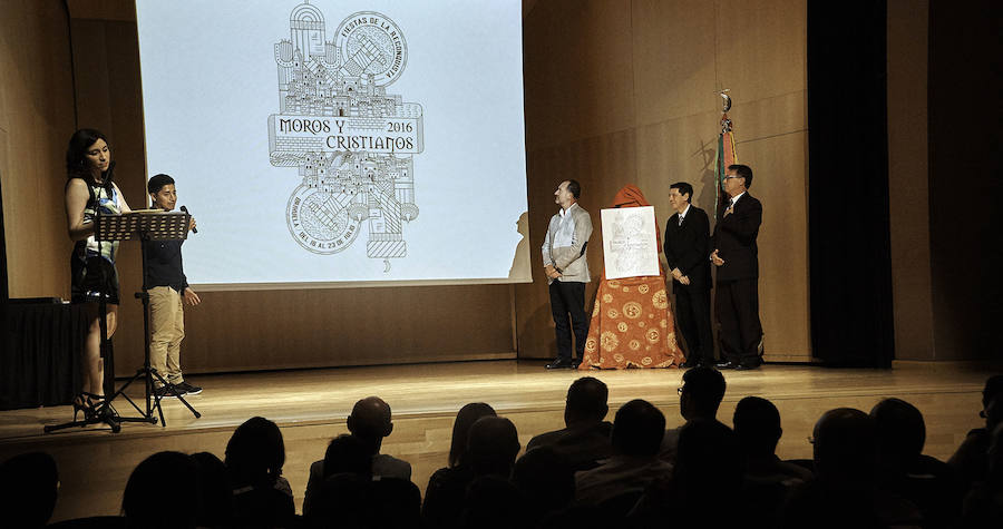 Presentación de la revista de Moros y Cristianos de Orihuela