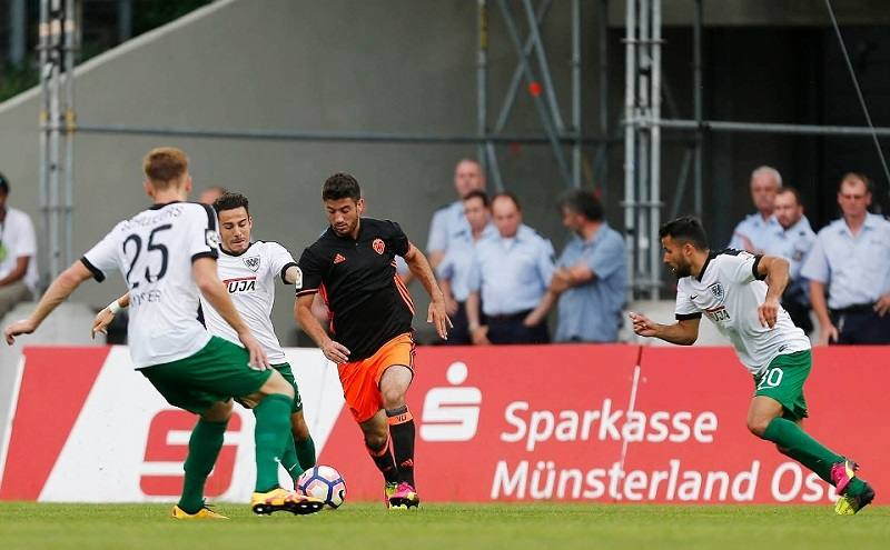 Fotos del partido Münster-Valencia CF