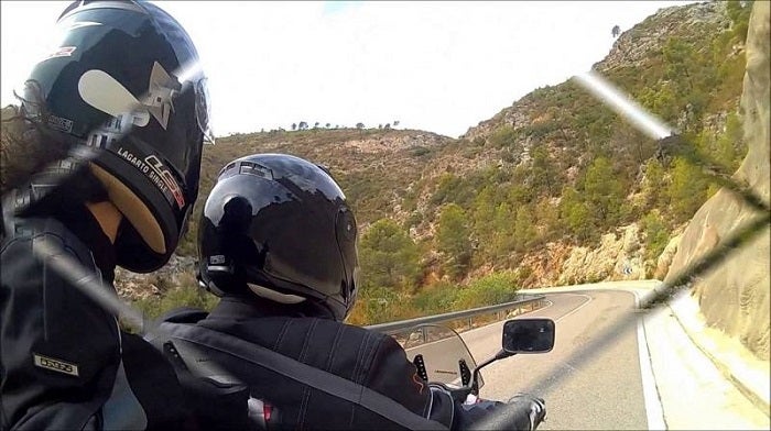 Ruta a pie, en bici o con moto para descubrir Dos Aguas