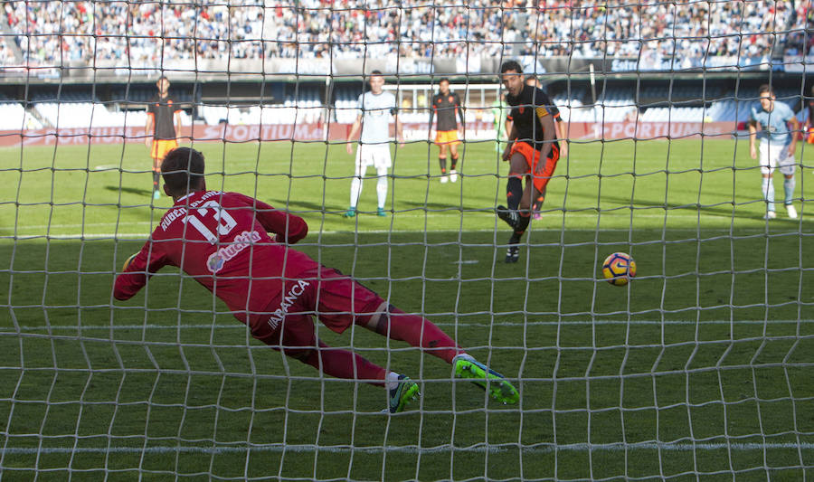 Imágenes del encuentro entre el Celta de Vigo y el Valencia CF