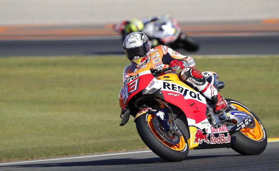 Primera sesión de entrenamientos libres de Moto GP en Cheste