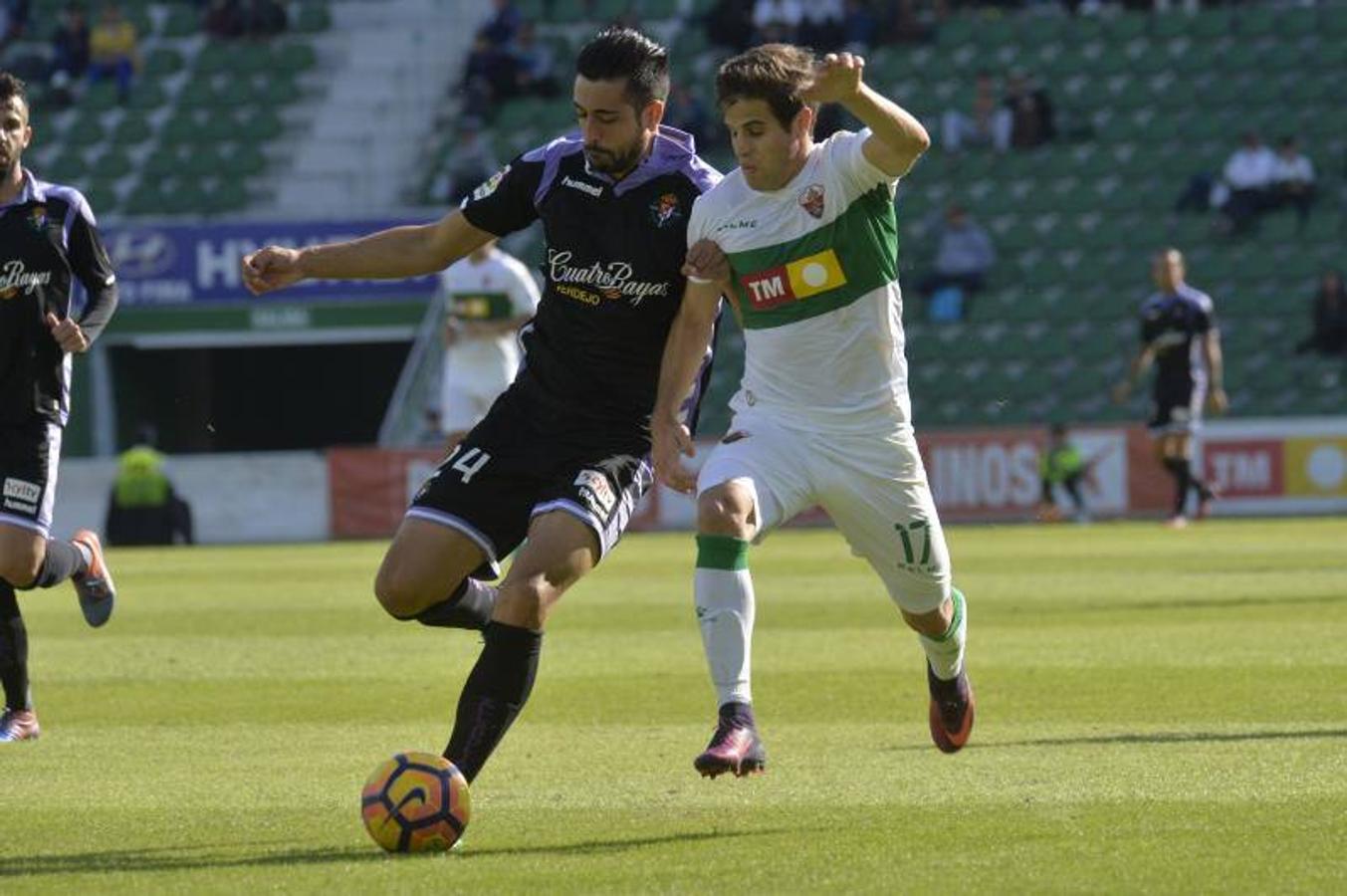 Las mejores imágenes del Elche - Valladolid (2-0)