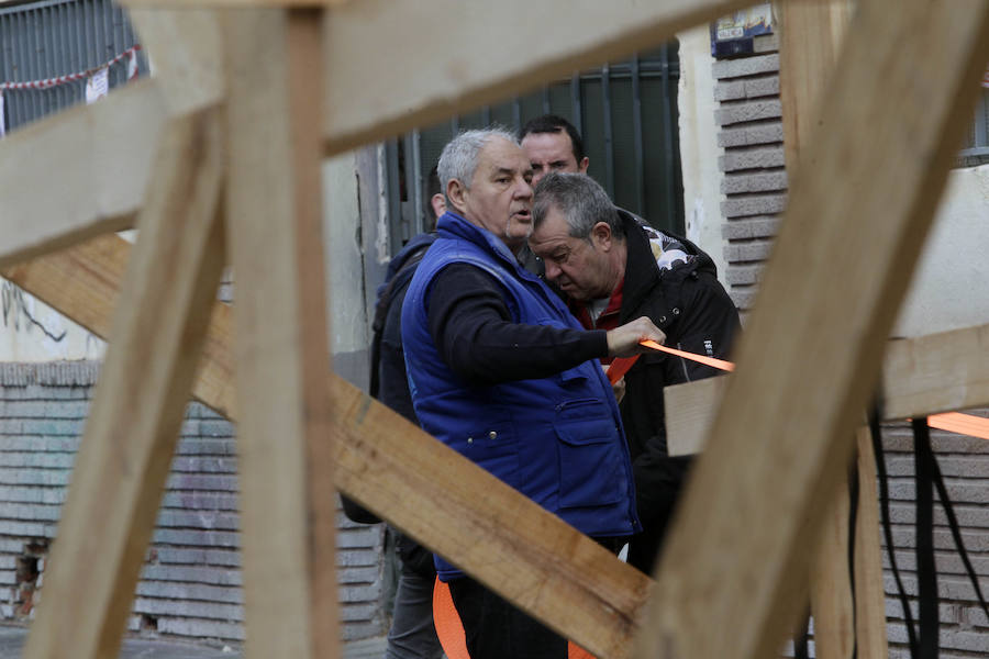 Fotos de la planta de prueba de la falla del ayuntamiento en Ciutat Fallera