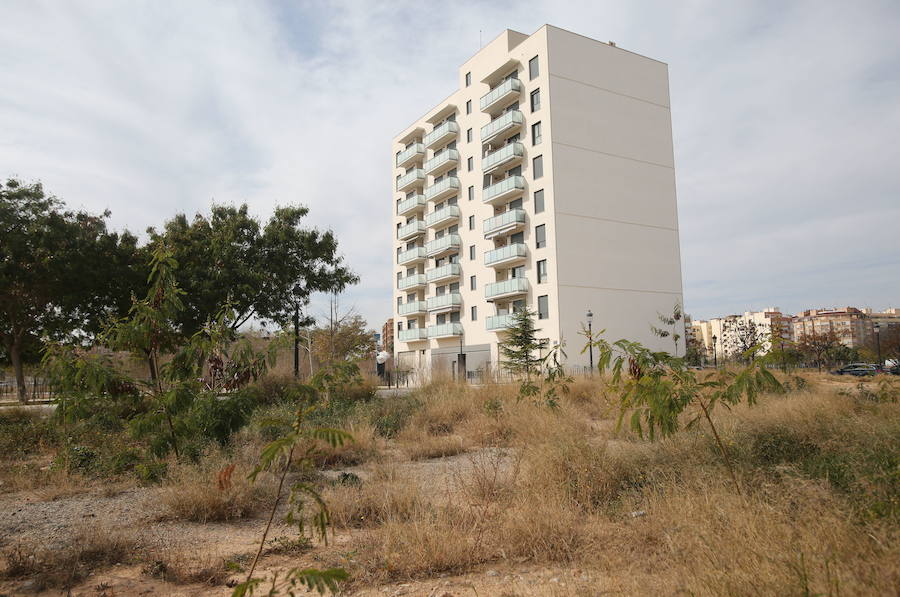 Fotos de los barrios de Valencia olvidados entre solares