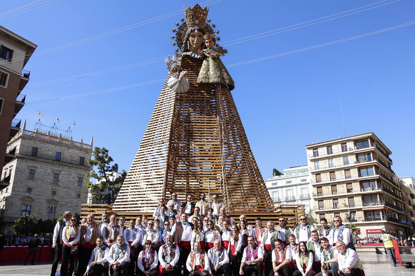 Fotos de la Ofrenda de las Fallas 2017 de hoy viernes (1)