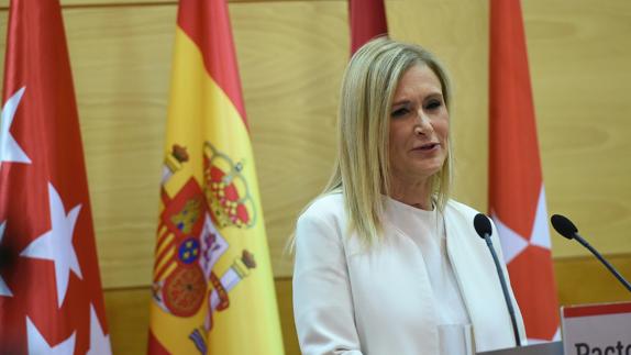 Un segundo informe de la UCO incide en sus sospechas sobre Cifuentes