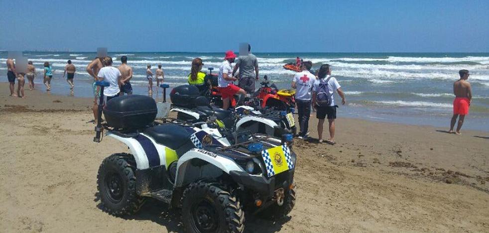 Avistado un tiburón de casi 2 metros en la playa del Cabanyal de Valencia