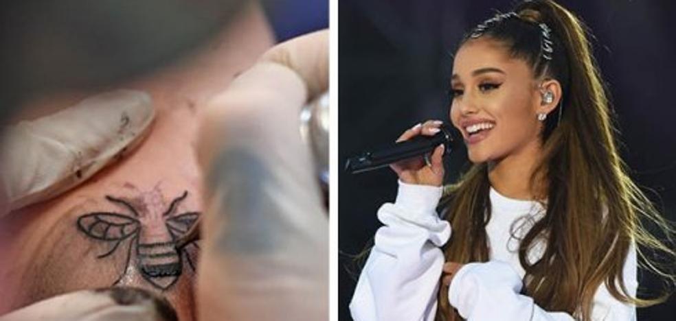 Ariana Grande se tatúa por las víctimas