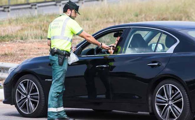 Más controles de alcoholemia y drogas para evitar los atropellos de ciclistas en carreteras de la Comunitat Valenciana