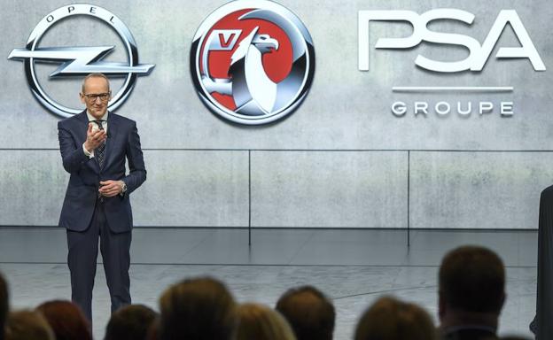 Dimite el presidente de Opel antes de la venta a PSA