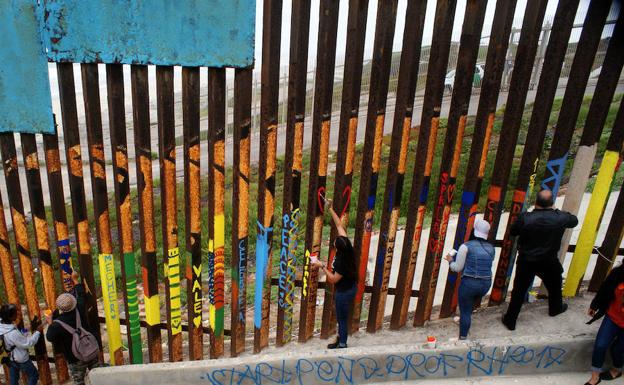 El muro de Trump frena las llegadas antes de construirse