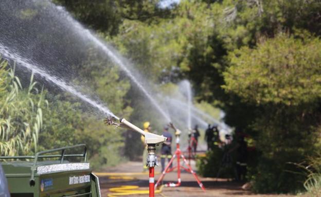 Cañones de agua para proteger El Saler