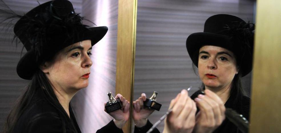 Los mundos sulfúricos de Amélie Nothomb