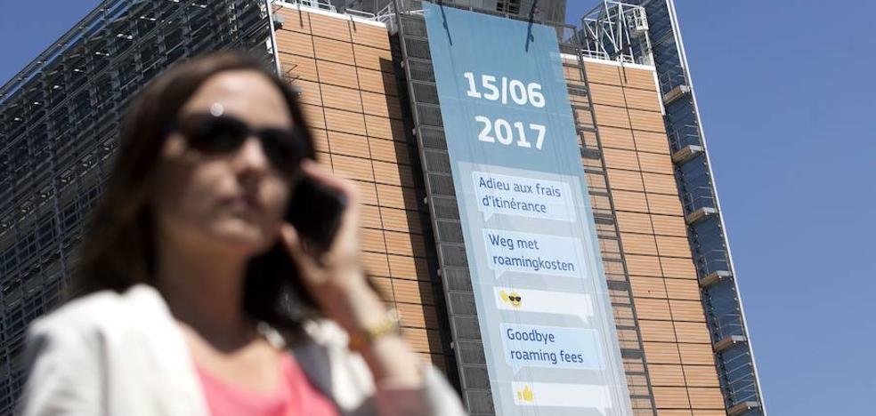 El 'roaming' desaparece entre quejas de los consumidores por las subidas de tarifas