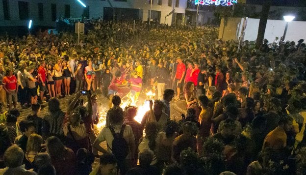 Les Fogueres De Xabia Una Fiesta Para Todos Los Gustos Las Provincias