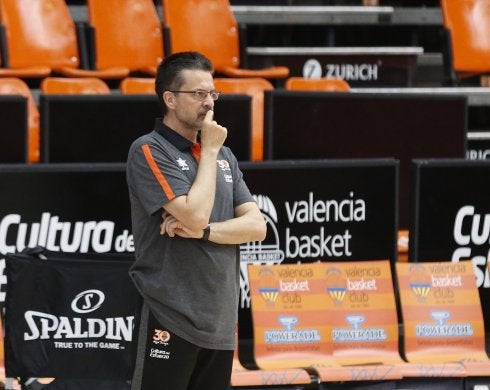 El Valencia Basket no tira la toalla con Pedro Martínez e intentará convencerle