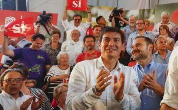 El guiño definitivo: el alcalde de Burjassot estará en la mesa del congreso del PSOE