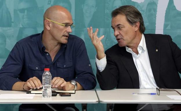 La denominación de Asuntos Exteriores de la Conselleria de Romeva es inconstitucional