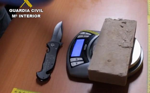 La Guardia Civil impide la venta de más de 200.000 dosis de droga