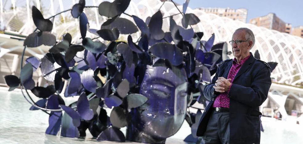«Las esculturas ganan en la lámina de agua»