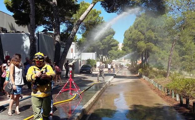 La Devesa estrena los cañones de agua por la preemergencia de riesgo de incendios