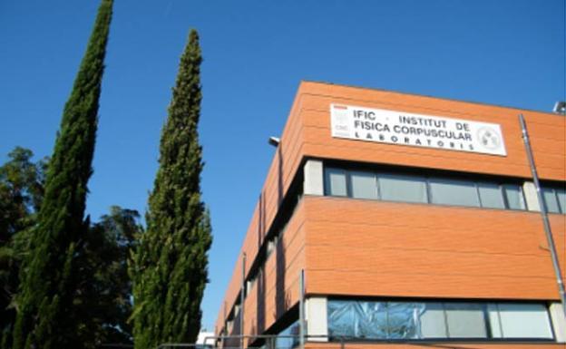 El científico de Valencia herido en Milán ingresa en el hospital de Toledo