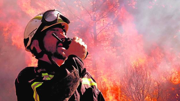 El incendio de la Calderona se estabiliza tras arrasar 1.200 hectáreas de monte