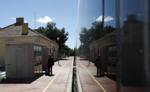 La odisea de llegar en tren a Zaragoza