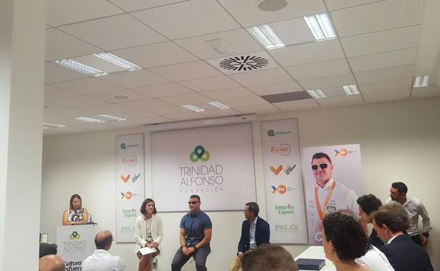 David Casinos deja el atletismo y se pasa al ciclismo