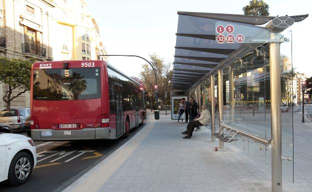 Horario y recorrido L15 de la EMT