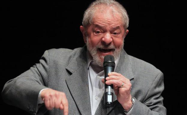 Lula da Silva, condenado a nueve años y medio de cárcel por corrupción