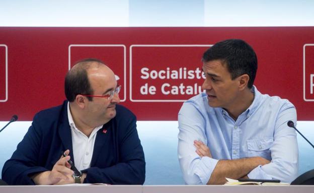 Sánchez e Iceta pactan iniciar en septiembre el camino hacia una reforma constitucional