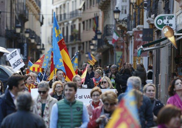 El TSJ resuelve esta semana los primeros recursos contra el plurilingüismo del Consell