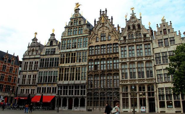 Amberes, un diamante en bruto al norte de Bélgica