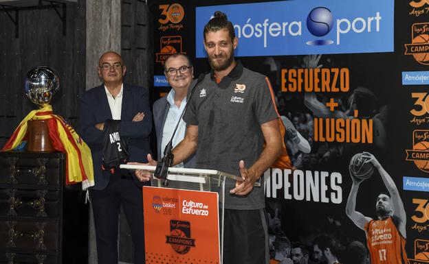 Antoine Diot: «Me reconozco en los valores del Valencia Basket»