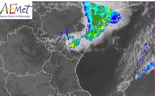 Varias tormentas de granizo barren Castellón del interior a la costa