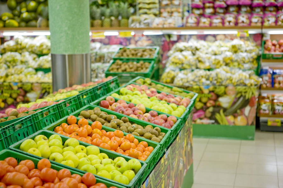 Mercadona empieza a pesar las frutas, verduras y panes en la caja