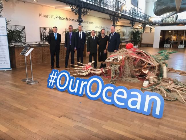 El Oceanogràfic participa en la campaña mundial contra la basura marina