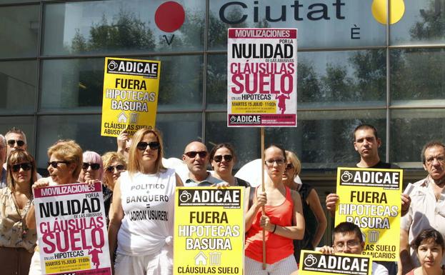 El juzgado para las cláusulas suelo de Valencia dicta su primera sentencia después de dos meses