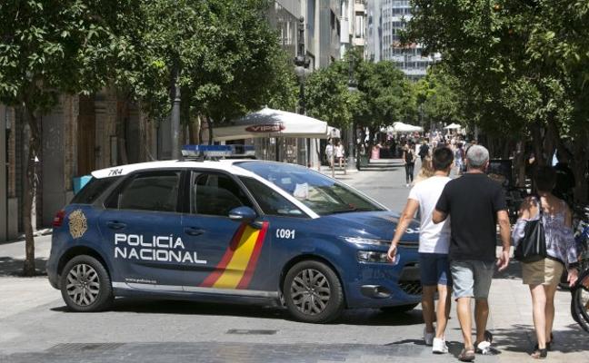 El Ayuntamiento de Valencia y la Policía Nacional estudian dónde poner bolardos para evitar atropellos